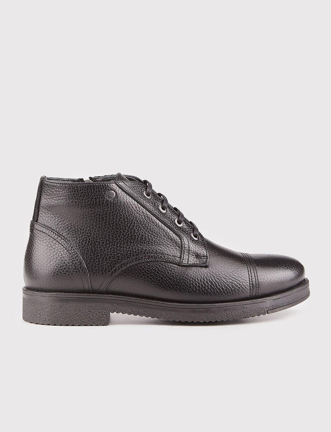 Kauçuk Tabanlı Hakiki Deri Siyah Bağcıklı Fermuarlı Erkek Günlük Bot