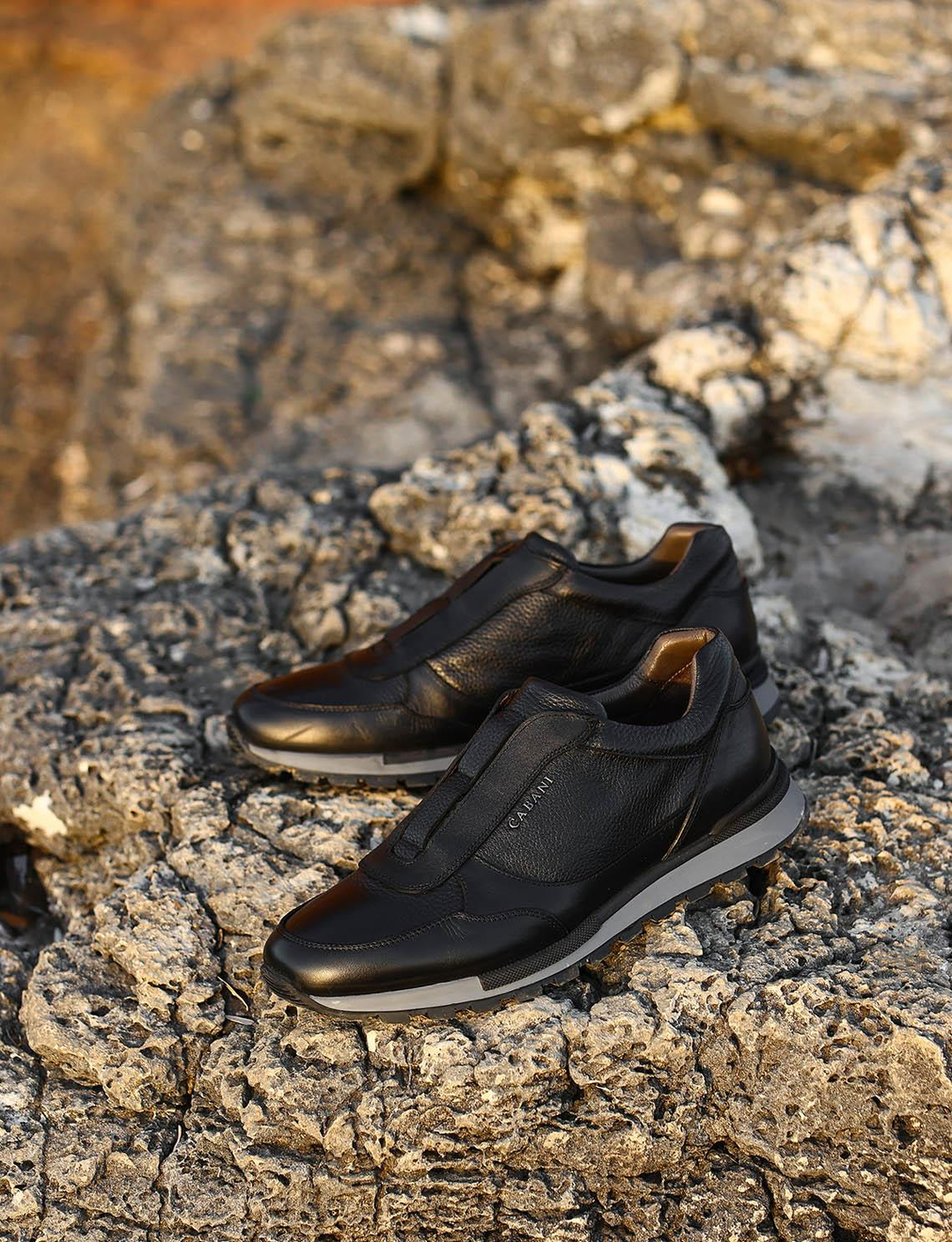 Kışlık Hakiki Deri Siyah Erkek Spor Ayakkabı