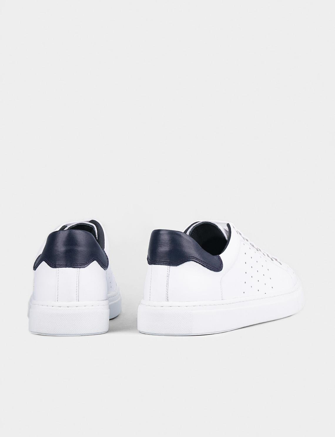 Lacivert Bilek Detaylı Hakiki Deri Beyaz Bağcıklı Erkek Spor Ayakkabı
