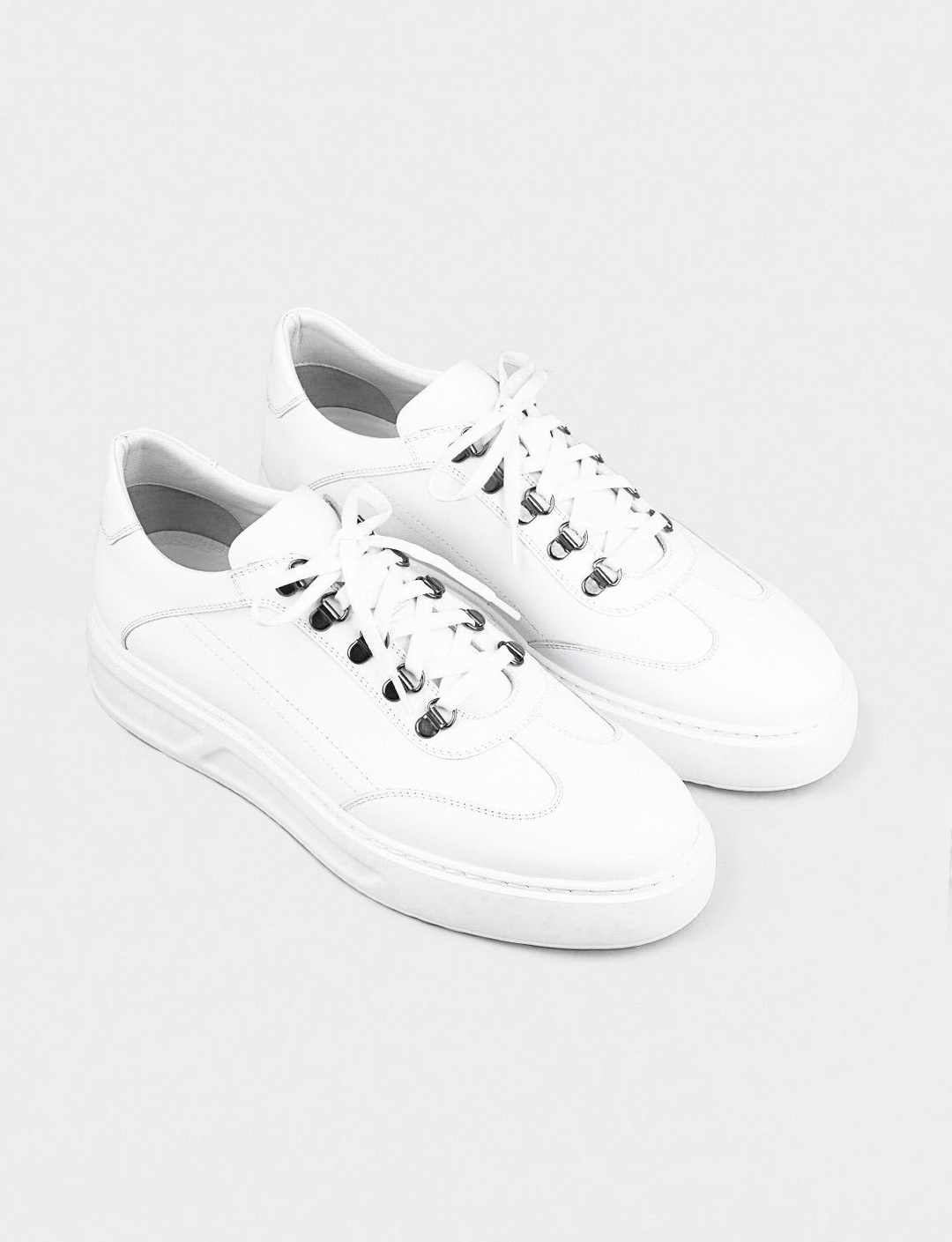 Mevsimlik Hakiki Deri Beyaz Bağcıklı Erkek Spor Ayakkabı