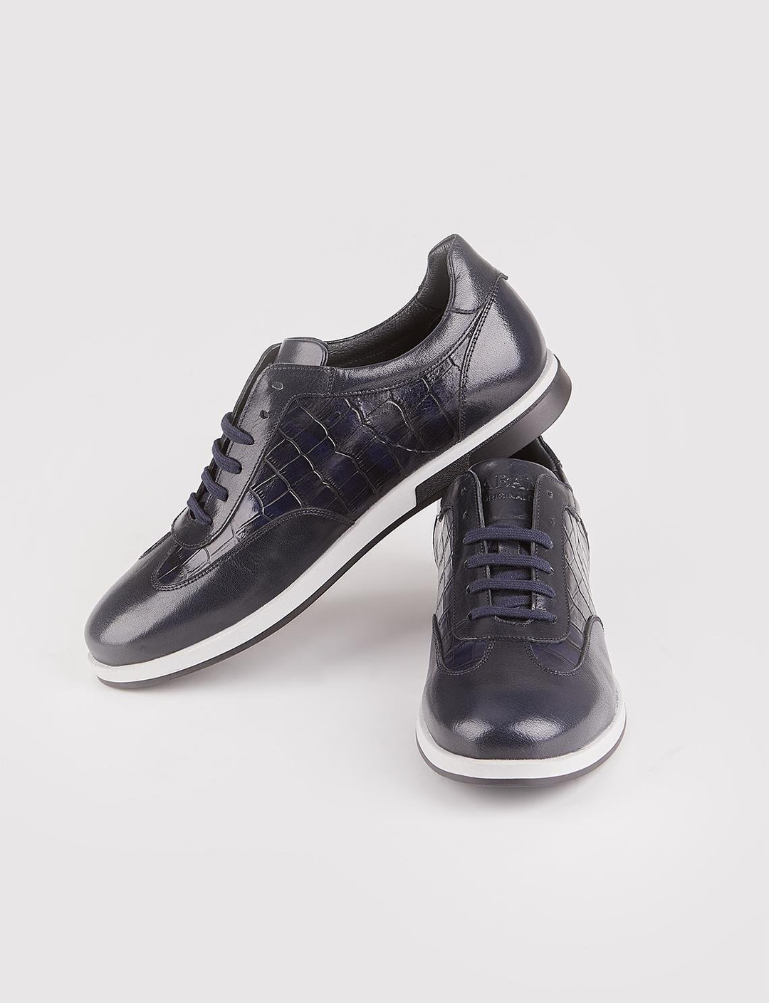 Mevsimlik Hakiki Deri Lacivert Bağcıklı Erkek Günlük Ayakkabı