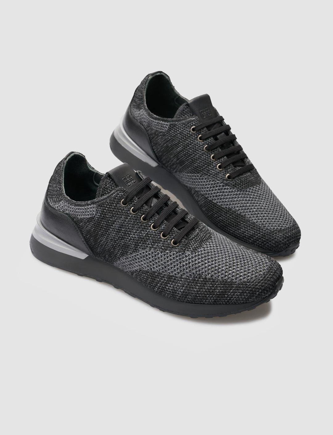 Özel Motifli Triko Gri Bağcıklı Erkek Spor Ayakkabı
