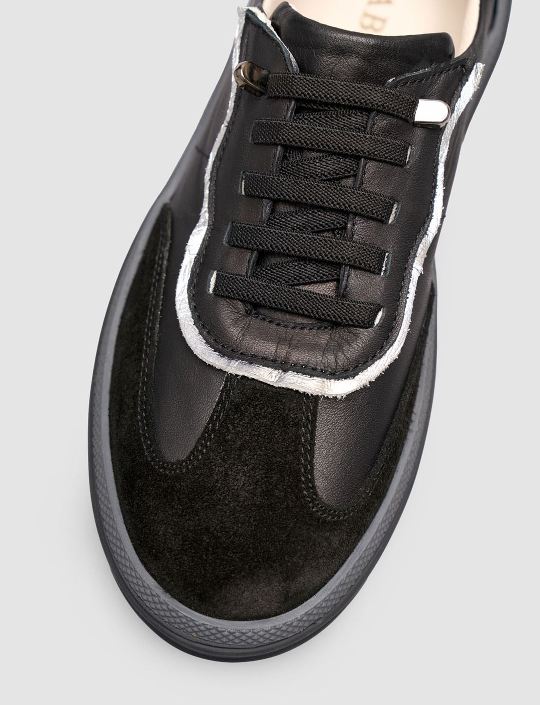 Siyah Hakiki Dana Deri Bağcıklı Kadın Sneaker Ayakkabı