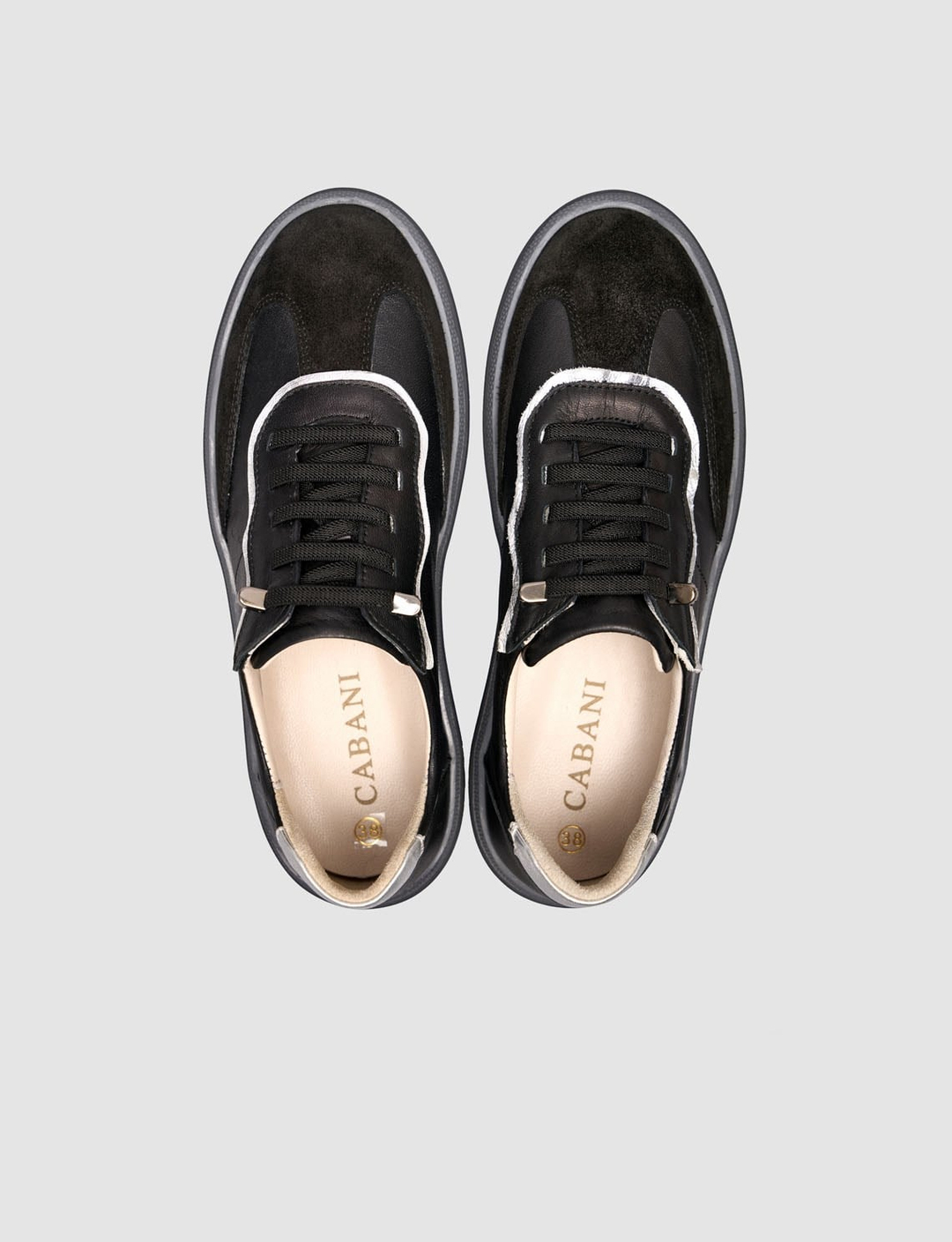 Siyah Hakiki Dana Deri Bağcıklı Kadın Sneaker Ayakkabı