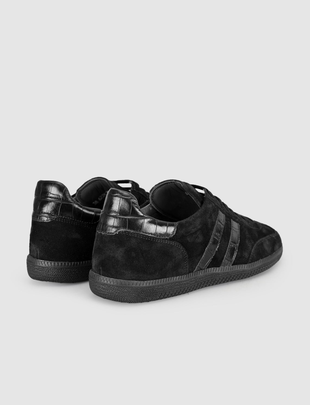 Siyah Süet Hakiki Deri Kadın Sneaker Ayakkabı