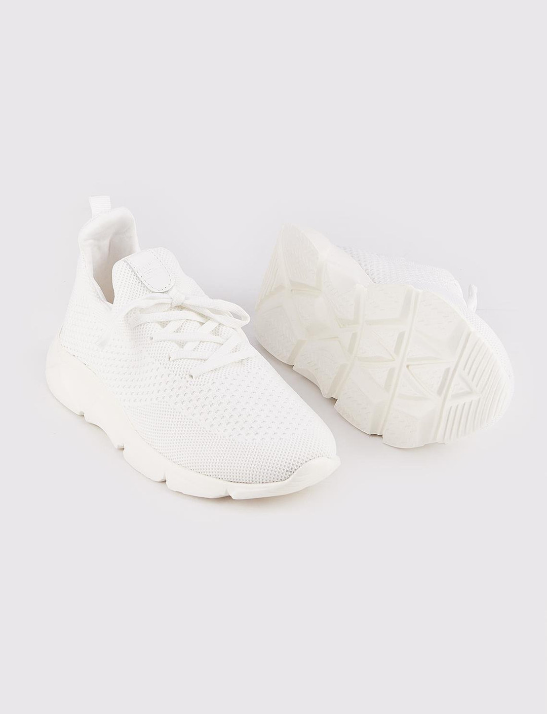 Triko Beyaz Bağcıklı Erkek Spor Ayakkabı