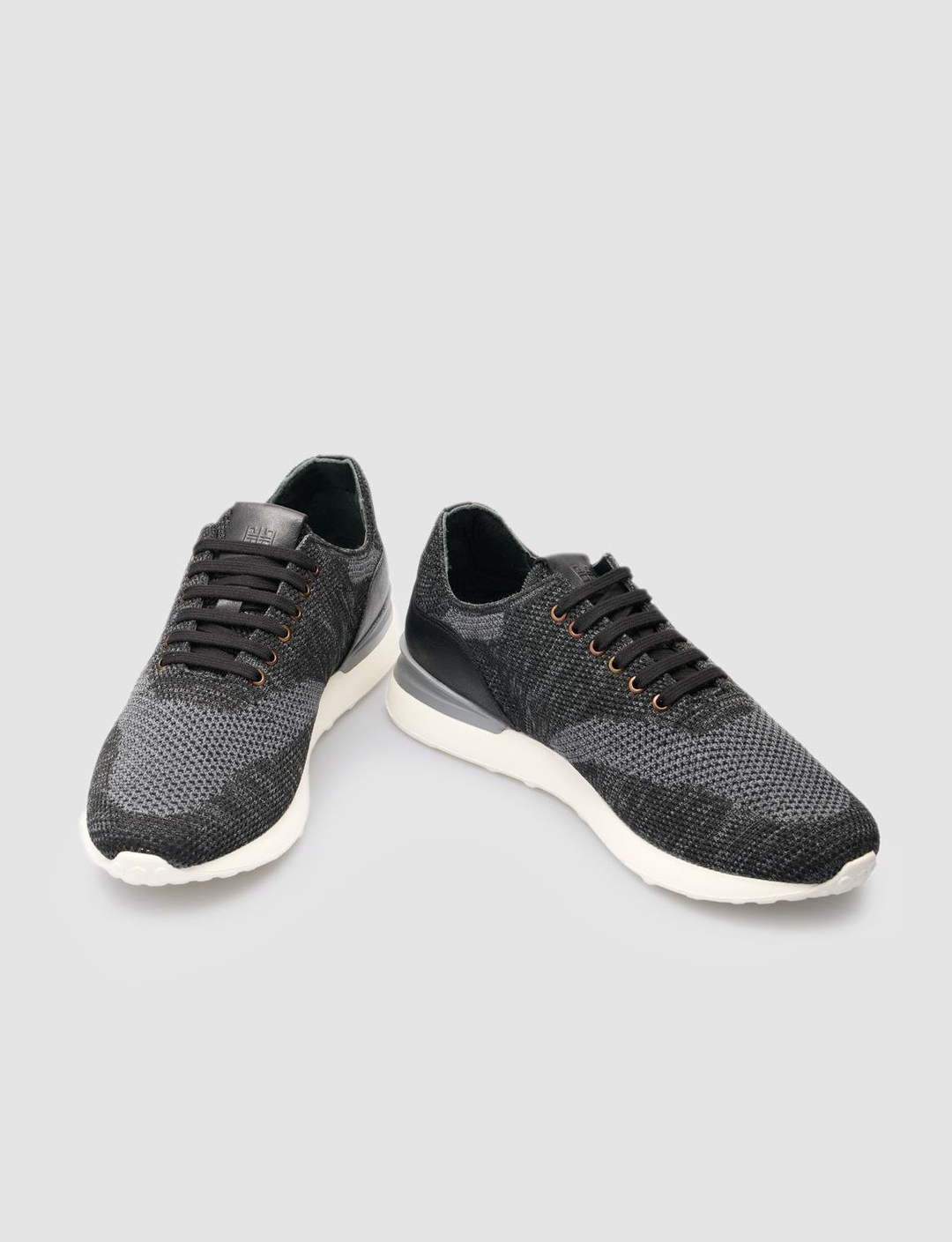 Men Gray Lace Up Knit Sneakers