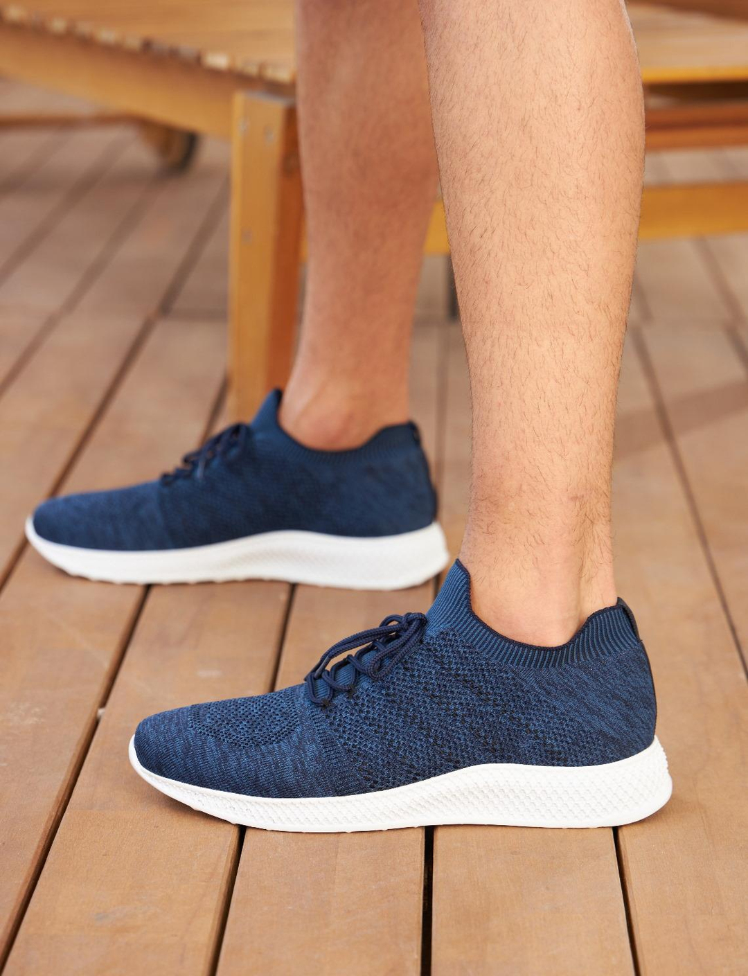 Men Navy Blue Knit Lace Up Sneakers