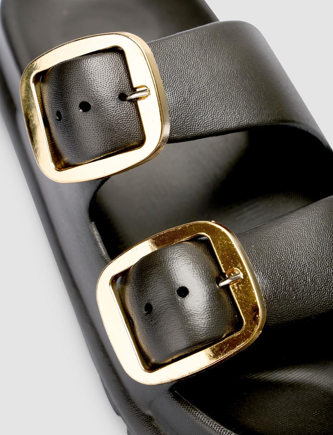 Vegan Deri Siyah Kadın Terlik