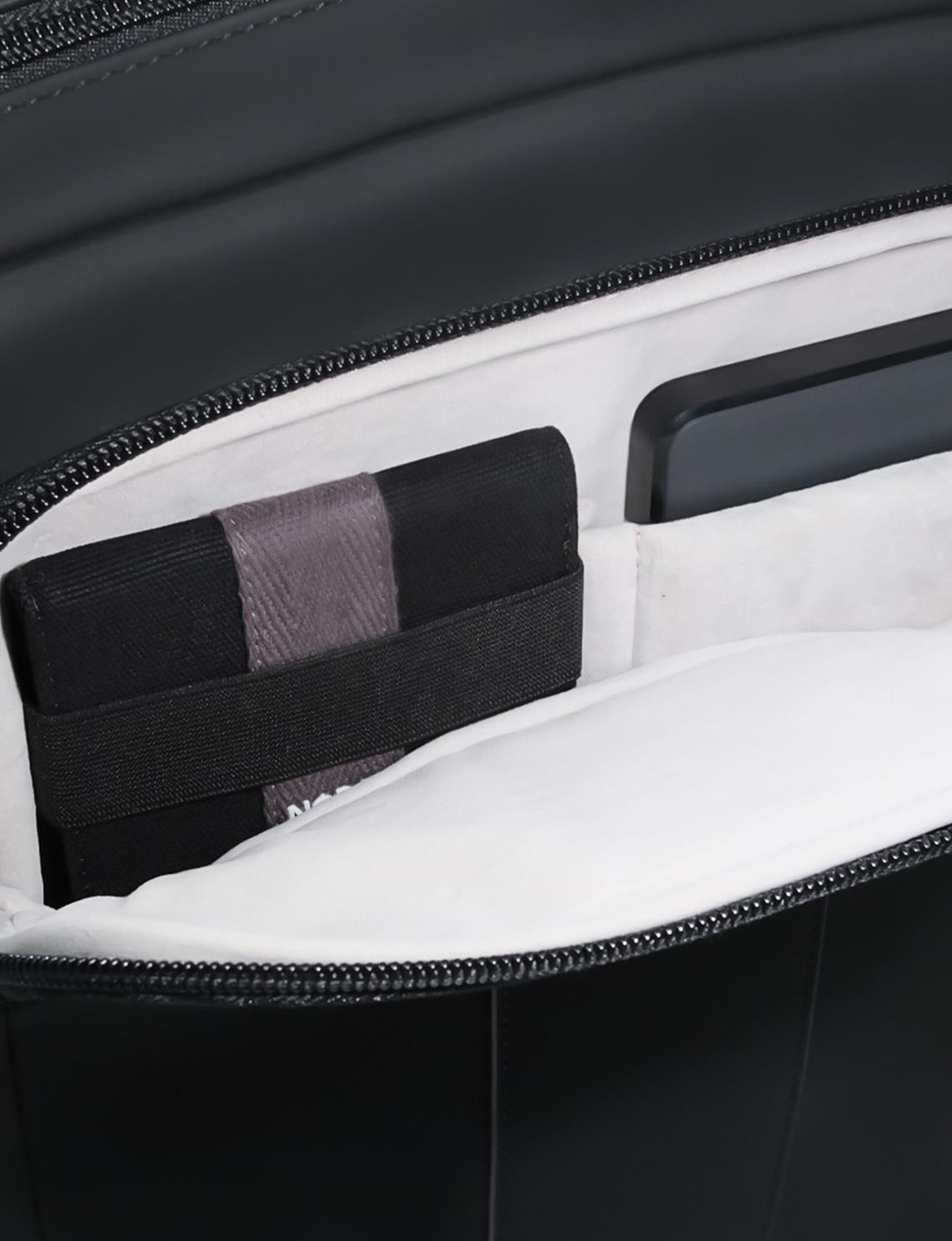 Vegan Deri Siyah Unisex Çanta