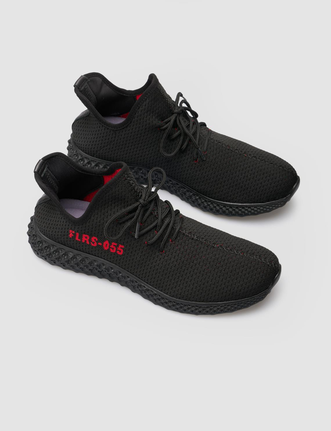 Men Black Knit Lace Up Sneakers