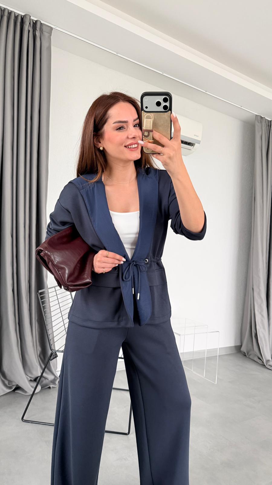 Gala Önden Bağlamalı Kapüşonlu Takım