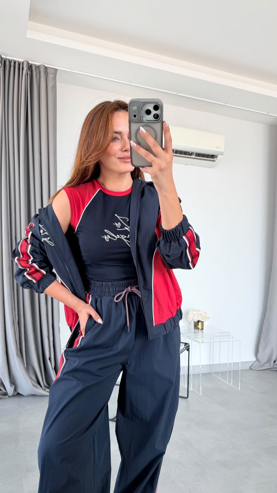 Lacivert Angel Yazı Detaylı Tişört