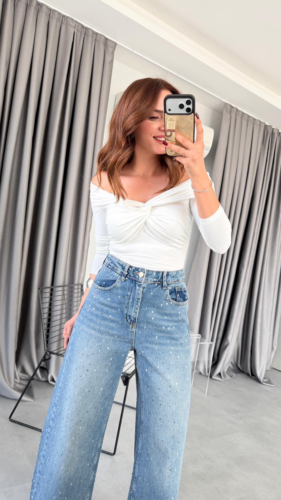 Eliza Önü Büzgü Düşük Omuz Bluz