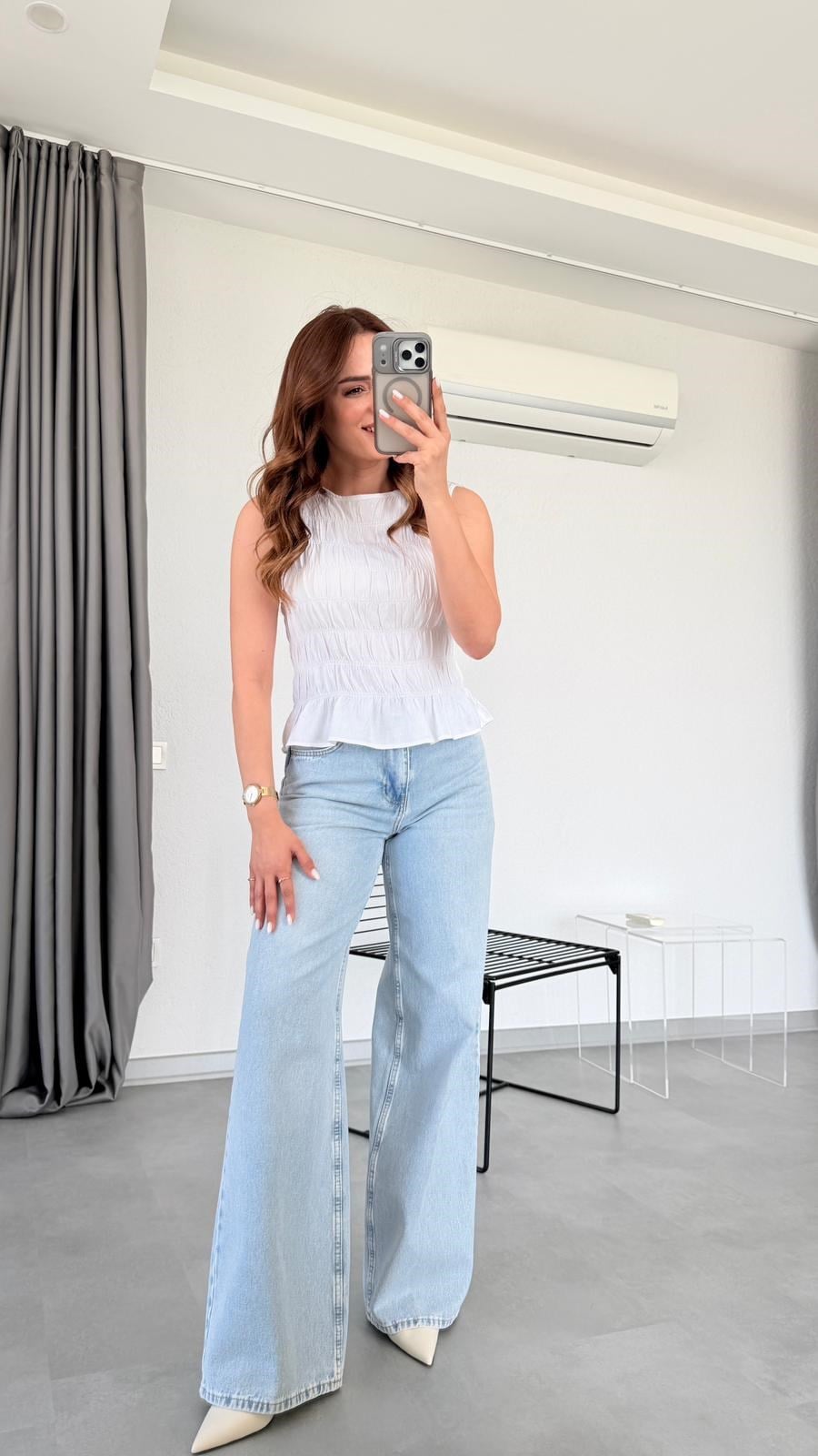 Beyaz Zen Kolsuz Crop Bluz