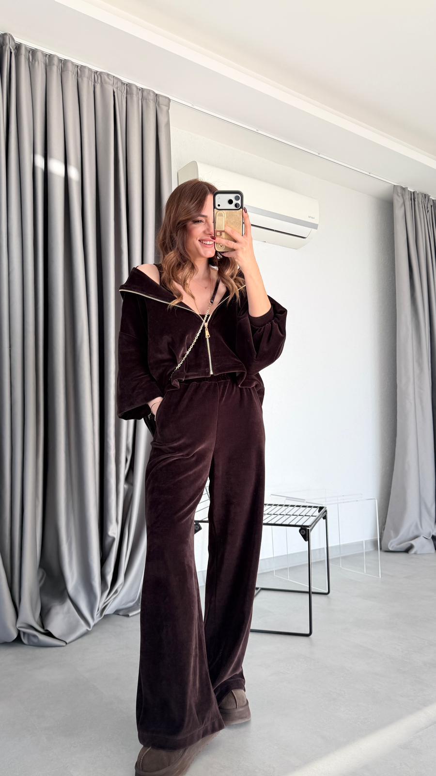 Kadife Üçlü Takım