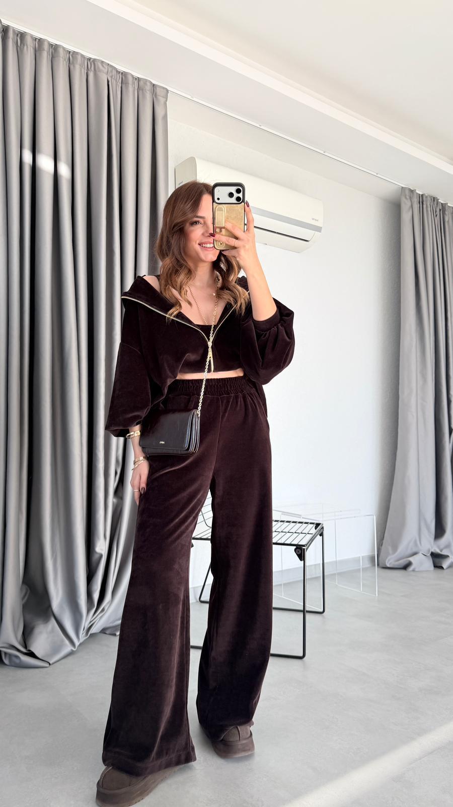 Kadife Üçlü Takım