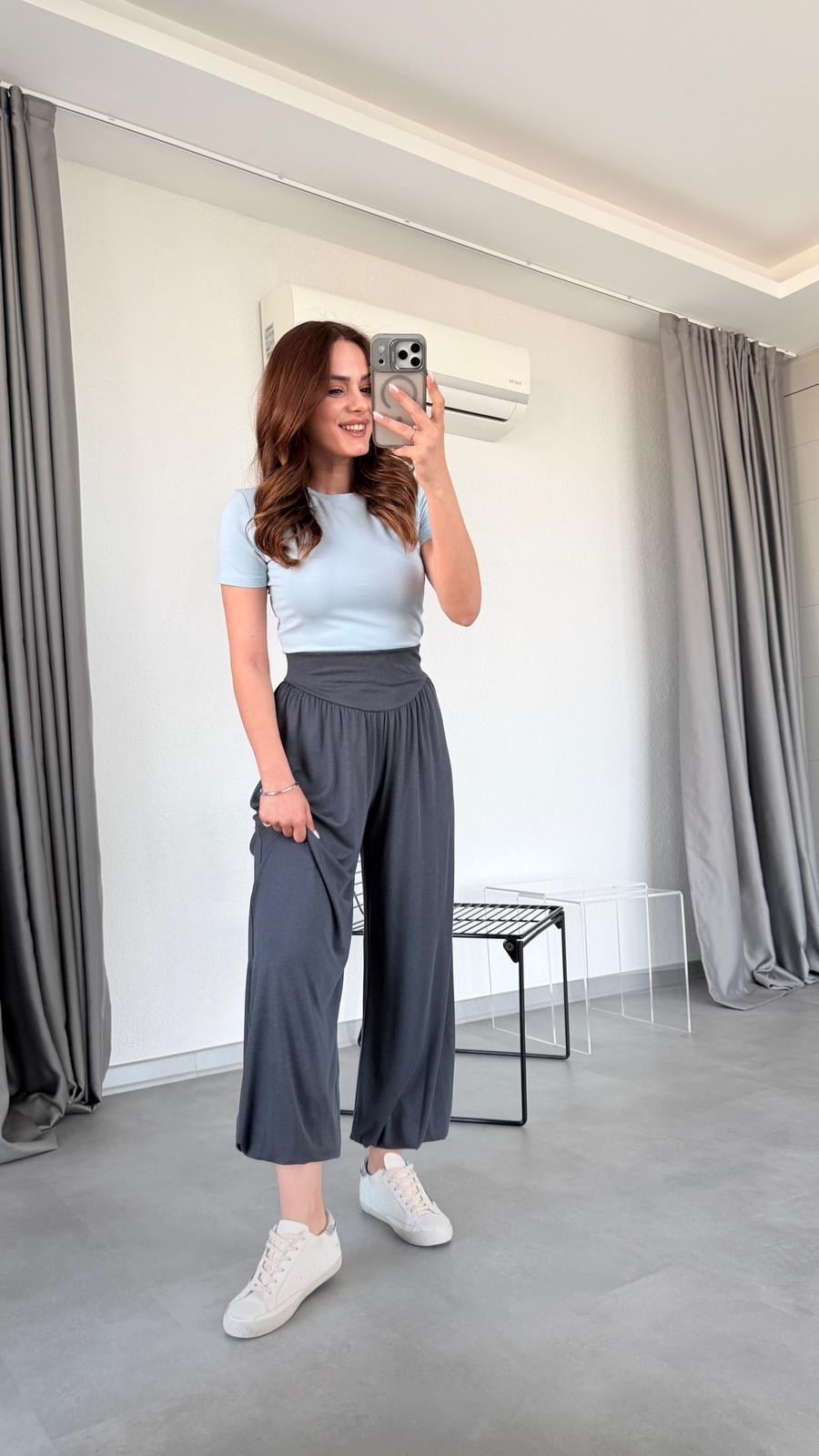 Dury Modern Kesim Paçası Lastikli Pantolon
