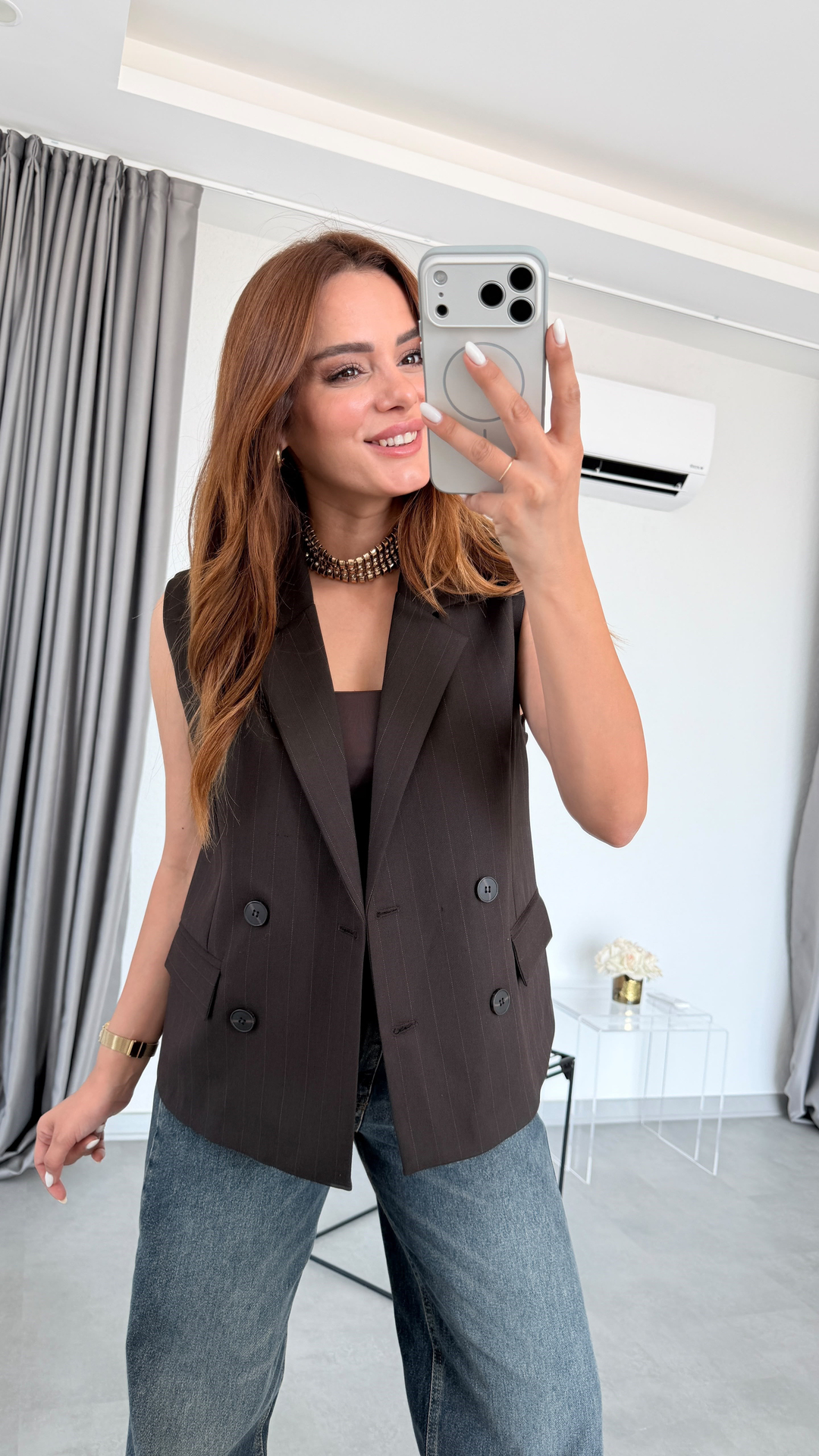 Kahve Vienne Düğme Detaylı Yelek