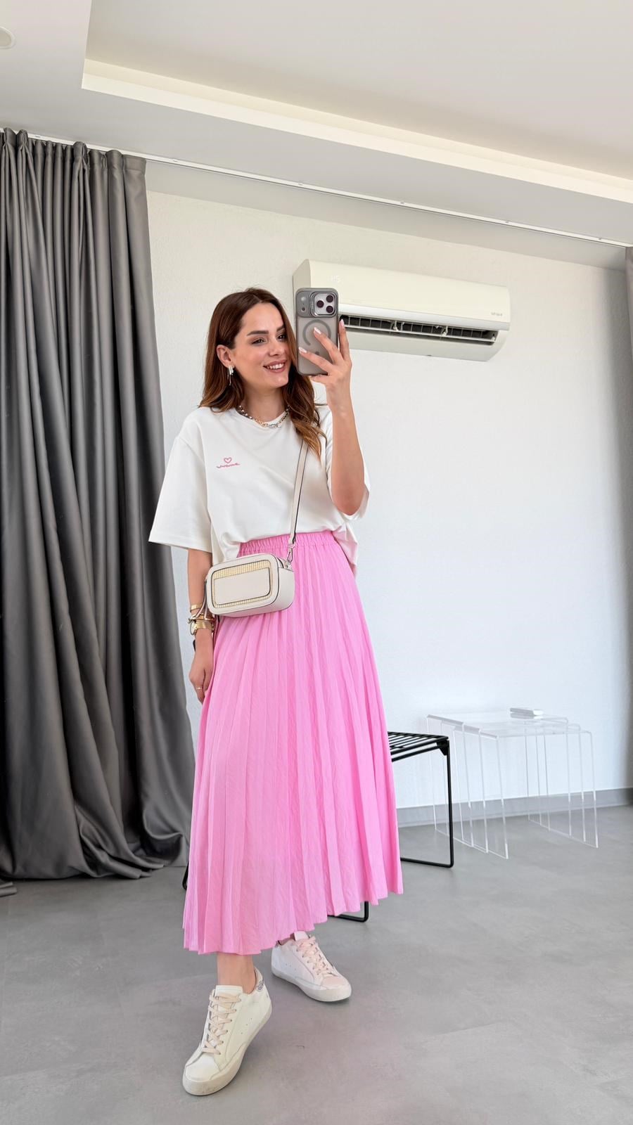 Pembe Lima Pileli Etekli T-Shirt Takım