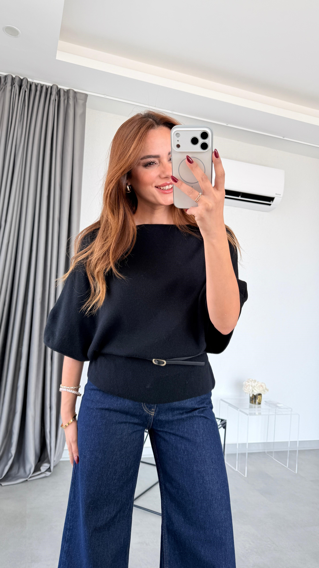 Siyah Lohan Kayık Yaka Yarasa Kol Kemerli Triko Kazak