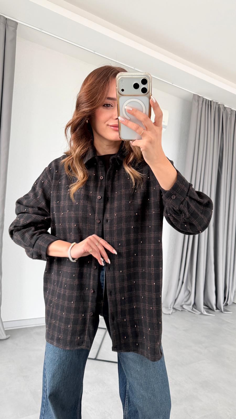 Taş Detaylı Gömlek