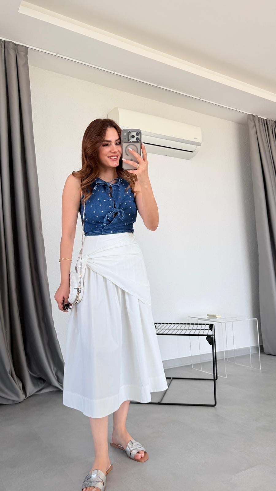 Beyaz Seul Eşarp Detaylı Etek