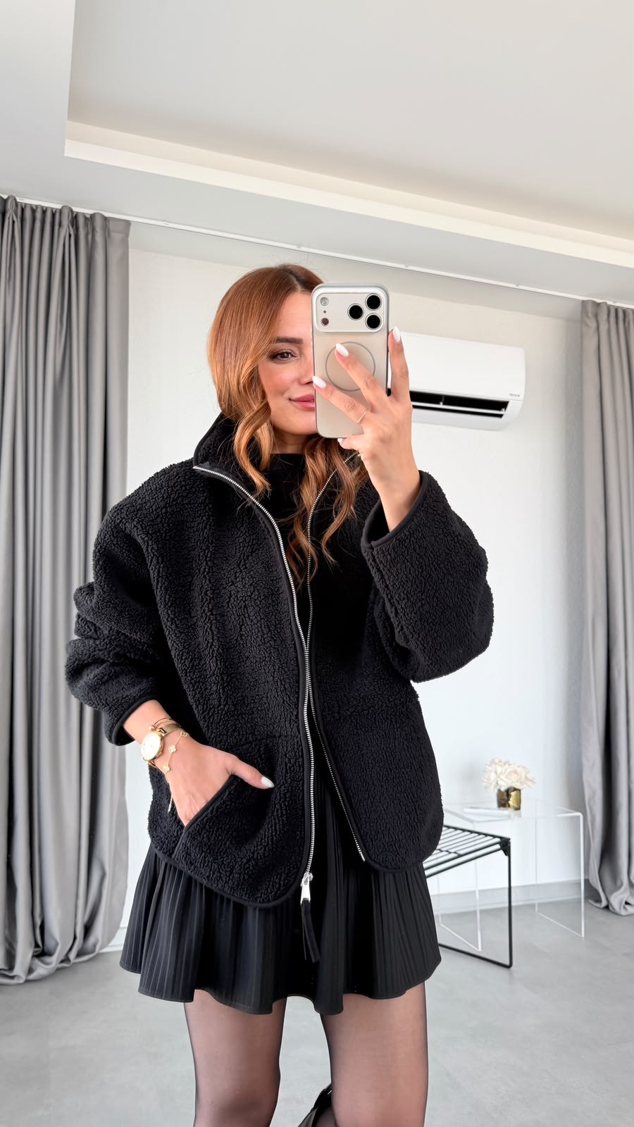 Siyah Merida Cep Detaylı Peluş Ceket