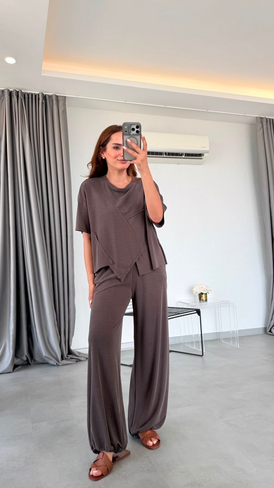 Kahve Aura Asimetrik Kesim Bluz Pantolon Takım