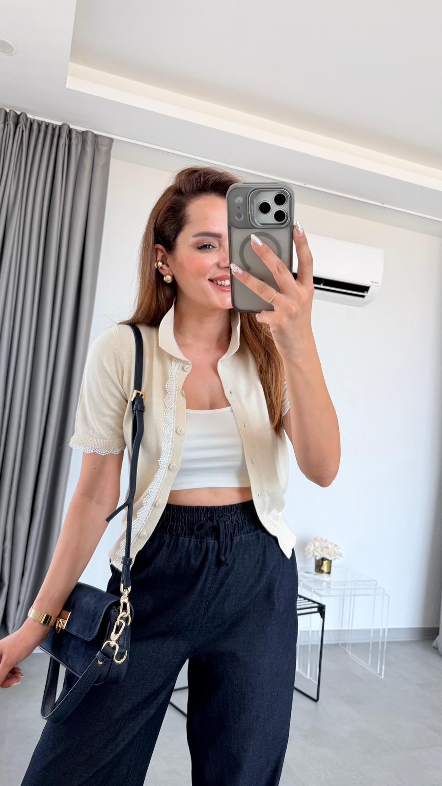 Taş Rengi Britney Dantelli Yarım Kol Hırka