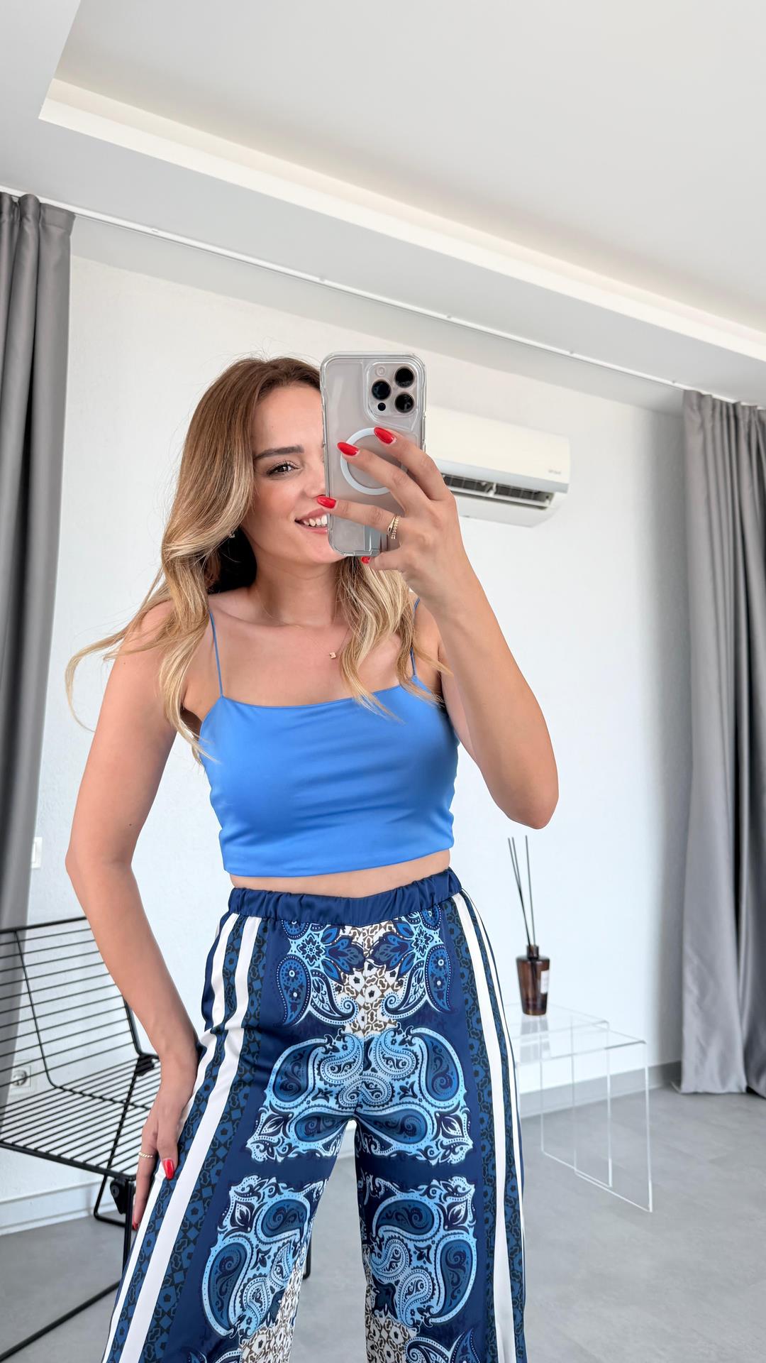 Lucia İp Askılı Crop