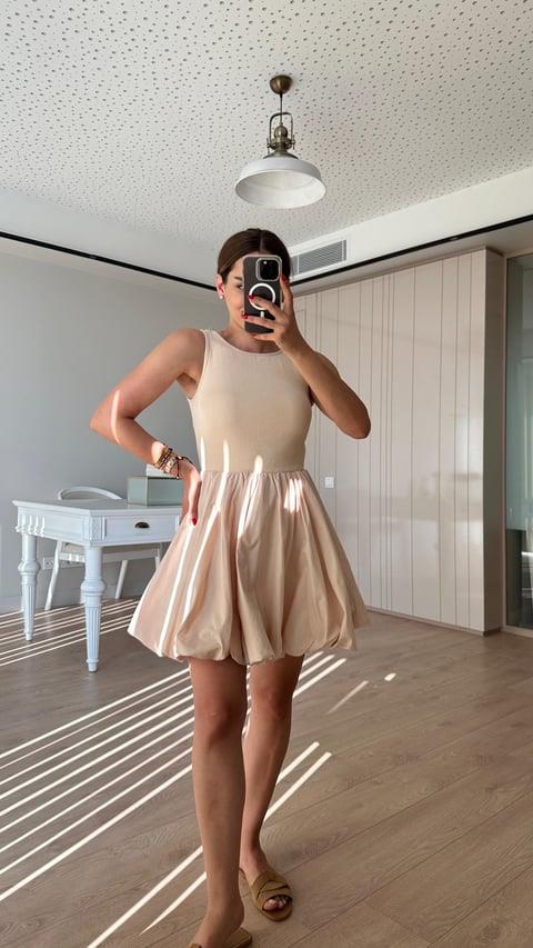 Megan Sıfır Kol Balon Etekli Elbise