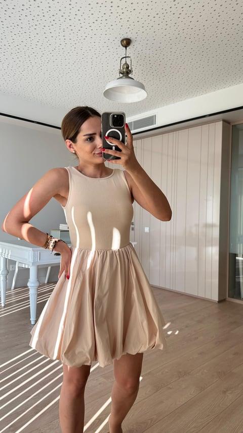 Megan Sıfır Kol Balon Etekli Elbise