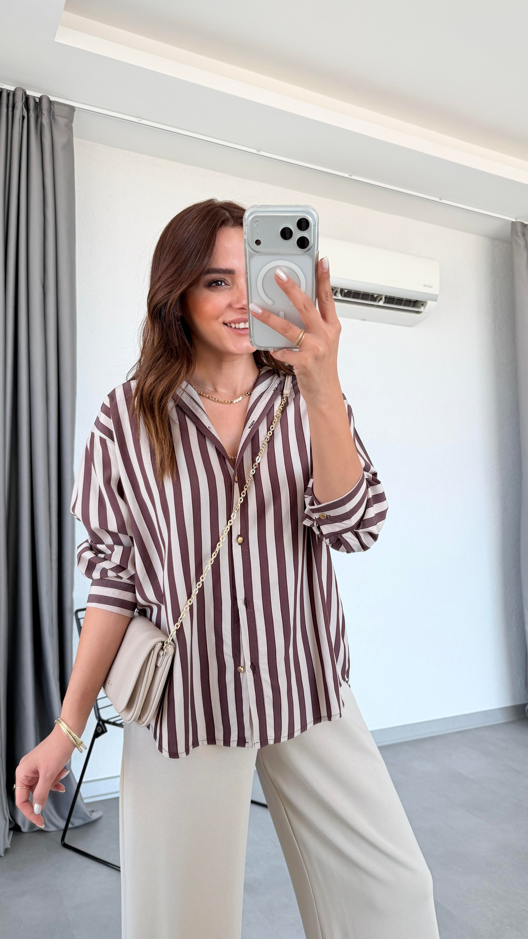 Pelin Yıldız Butik | Angela Metalize Düğme Detaylı Çizgili Gömlek | Mersin Butik