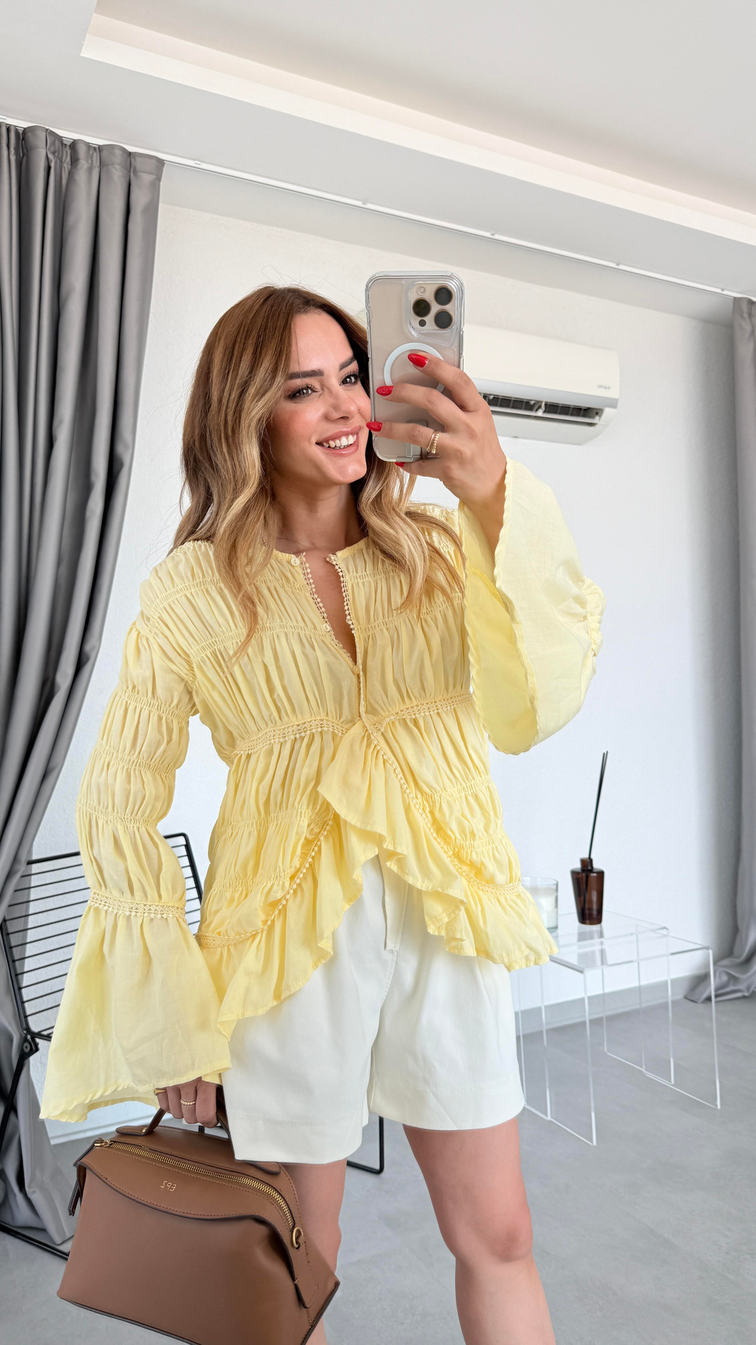 Pelin Yıldız Butik | Aura Güpür Detaylı Gipeli Gömlek | Kadın Giyim