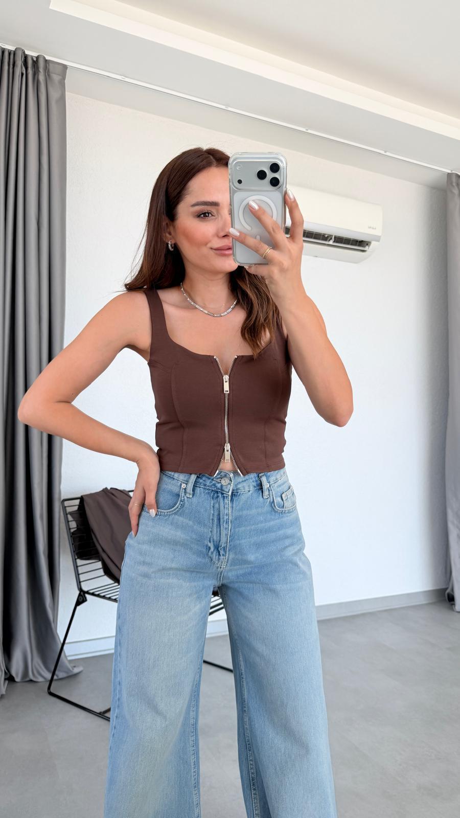 Pelin Yıldız Butik | Önü Fermuarlı Crop | Mersin Butik
