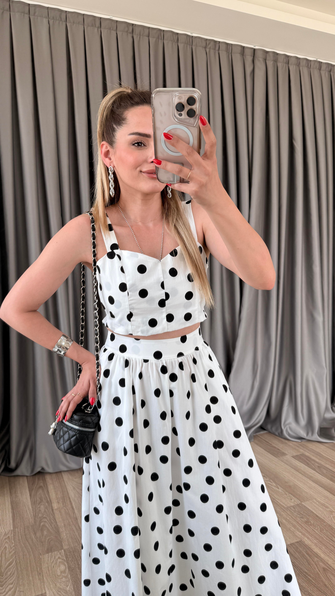 Vina Puantiyeli Crop Takım