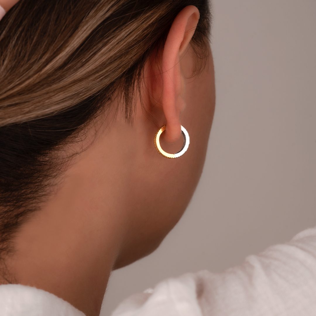14 Ayar Çift Taraflı Baget Taşlı 1,5Cm Halka Küpe