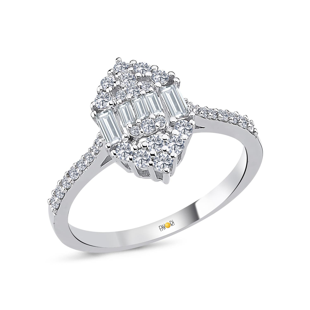 PIRLANTA FANTAZİ BAGET YÜZÜK 0.55 CT