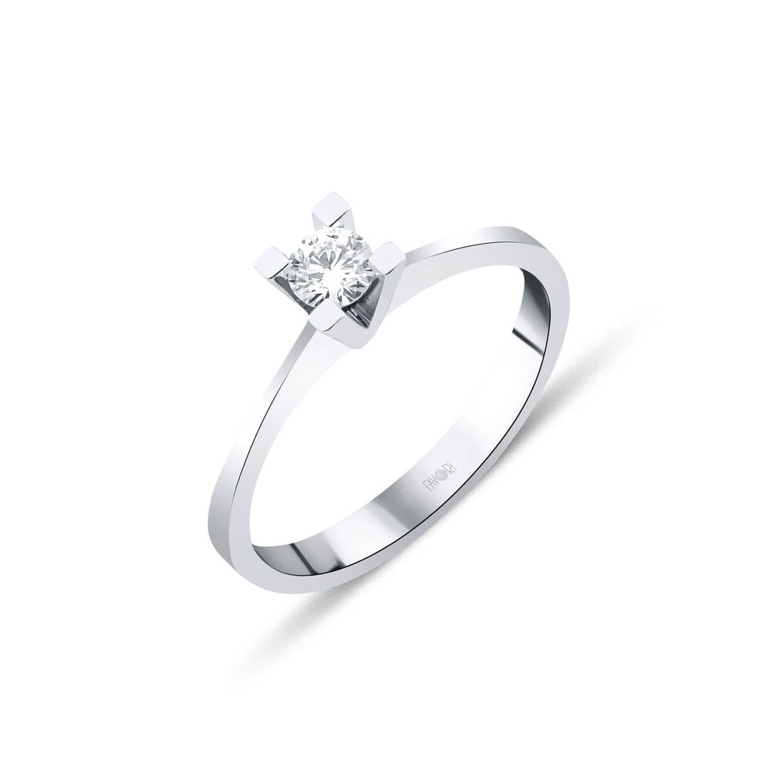 PIRLANTA TEKTAŞ YÜZÜK 0.35 CT