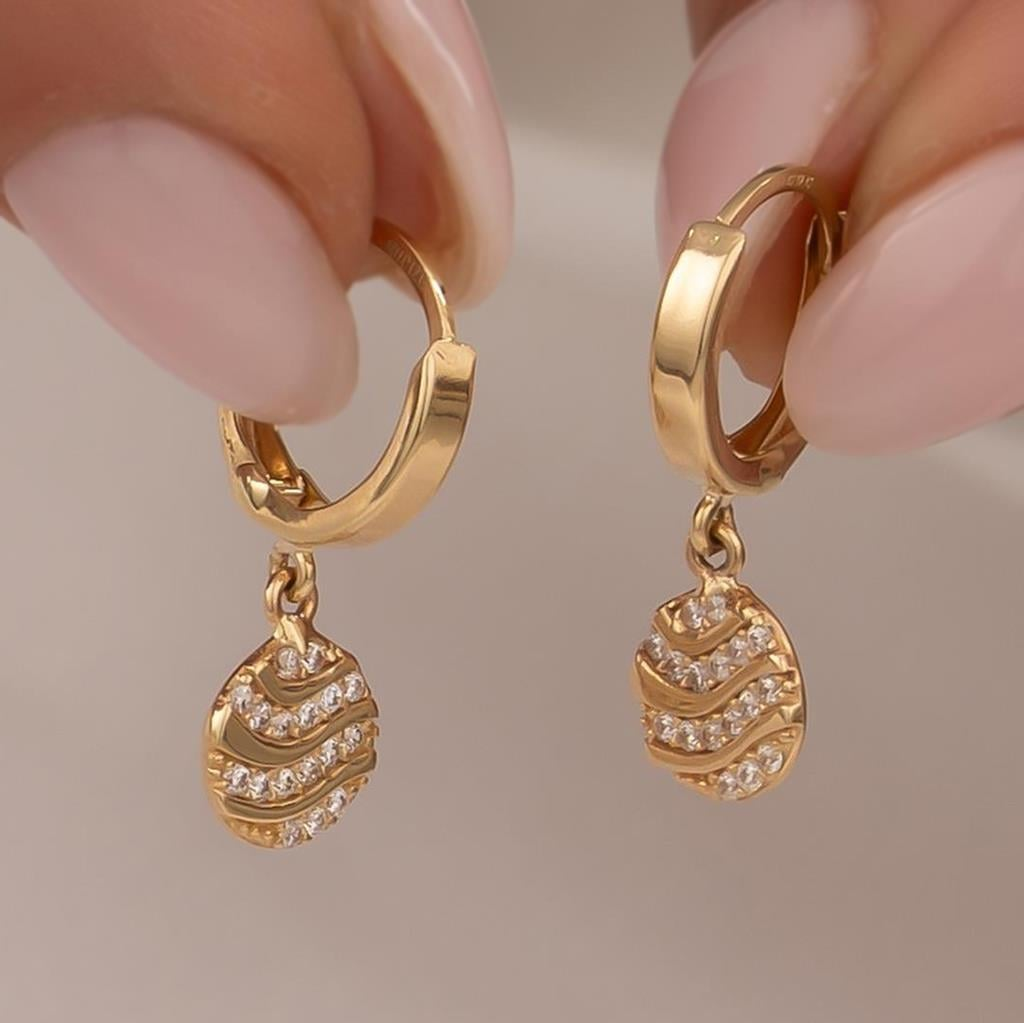 Sallantılı Taşlı 14 Ayar Altın Küpe
