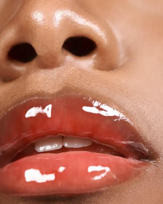 Glossier Lip Gloss - Red 