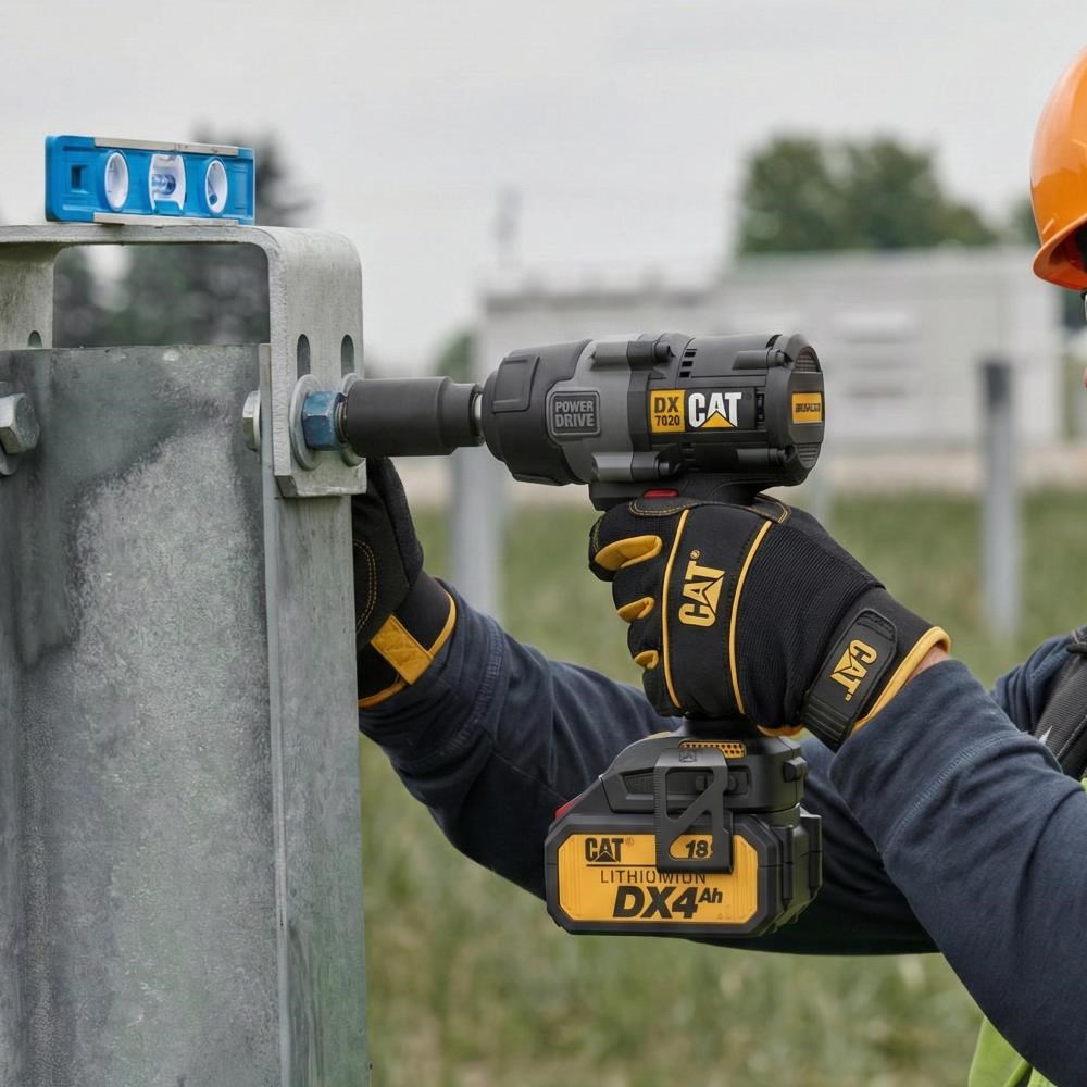 CATCAT DX7020.1 18Volt 4.0 Ah Çift Akülü Kömürsüz 700/880Nm Profesyonel Şarjlı Somun Sıkma + 10 Adet Lokma UcuDX7020.1