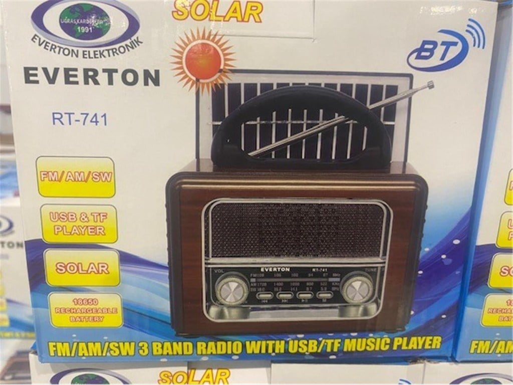 EVERTONEverton Rt-741 Bluetooth -Fm-Am-Sw-Usb-Tf Card-Aux Nostaljik Radyo (Alev ışık Görselli )7452024017411