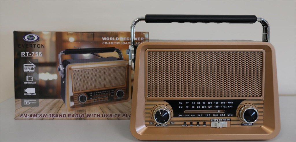 EVERTONEverton Rt-756  Bluetooth Fm-Usb-Tf-Aux Şarjlı Nostaljik Radyo8698521890068