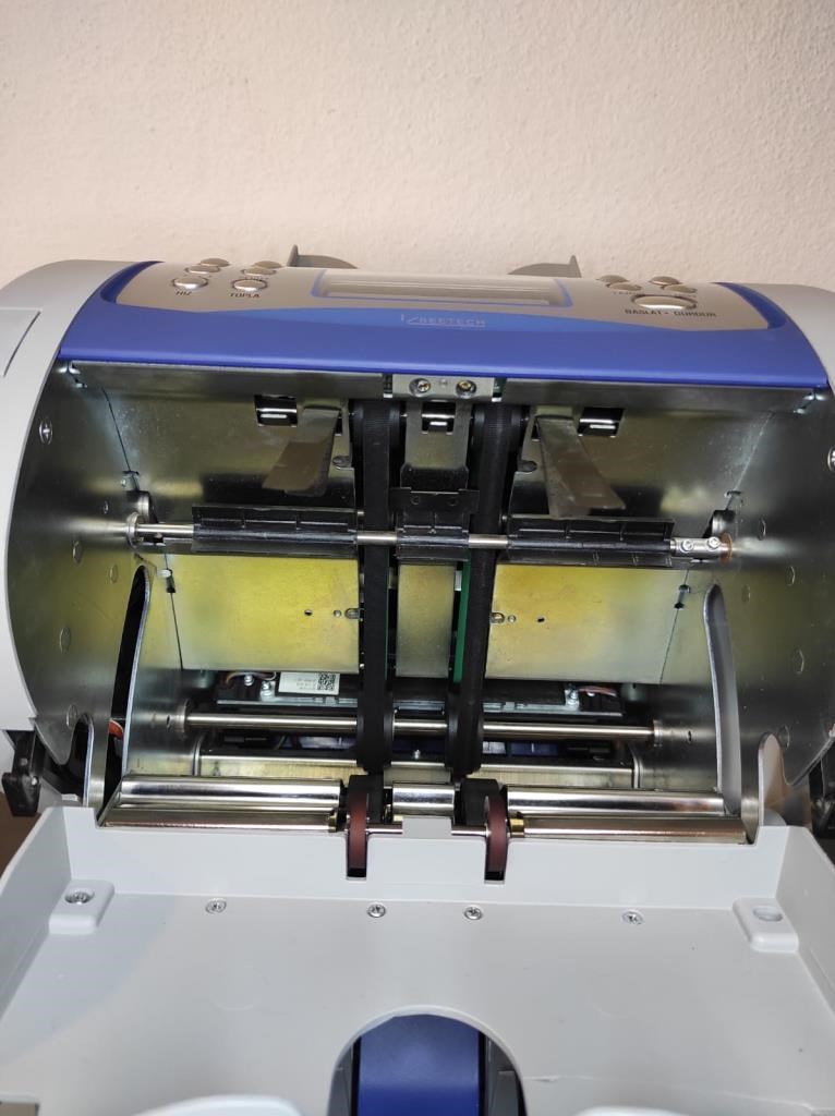 HitachiI-Hunter 2600 Karışık Para Sayma Makinesi Yenilenmiş (Cıs 2 Teknoloji )I-Hunter 2.El