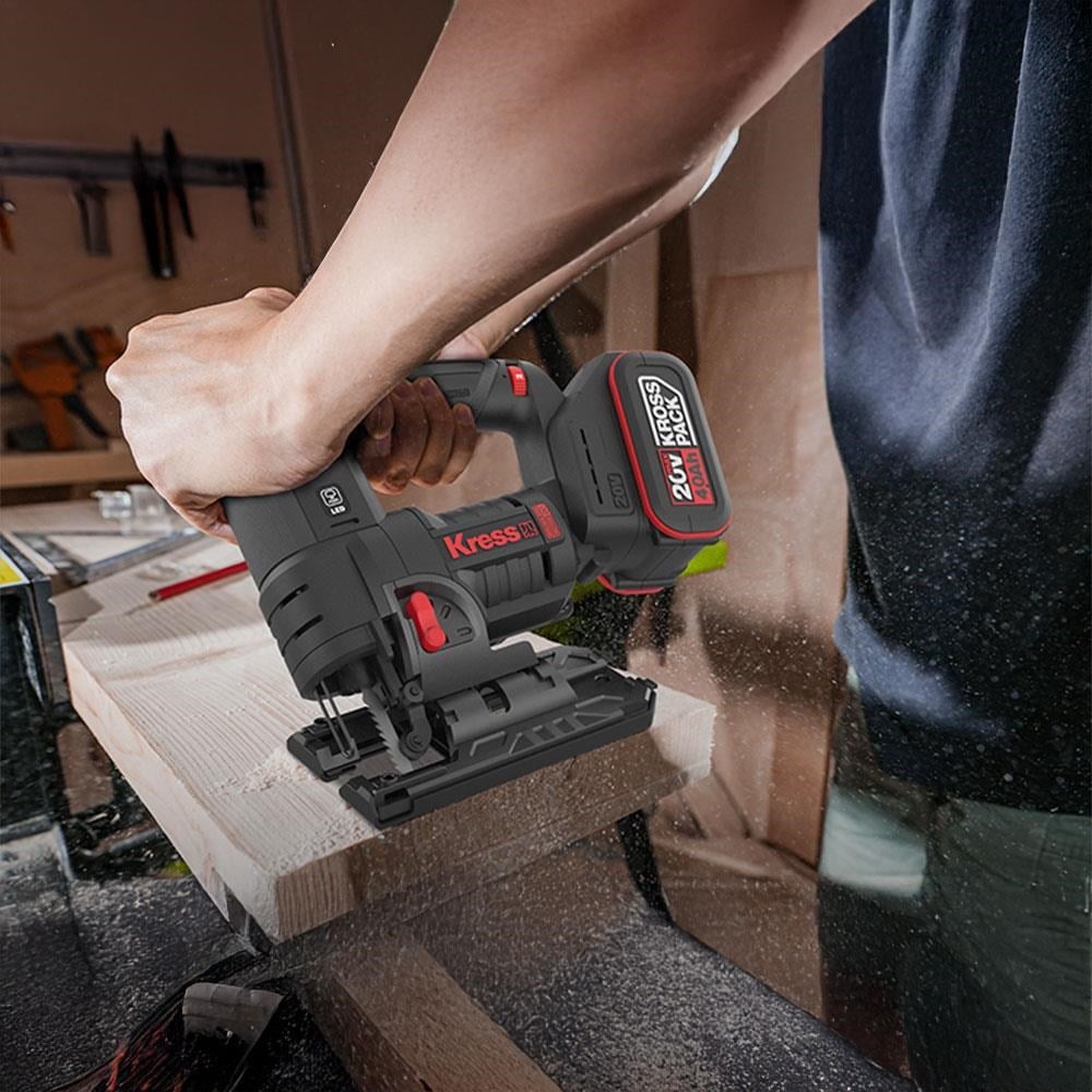 KressKress KUE26 20Volt 4.0Ah Li-ion Çift Akülü Profesyonel Kömürsüz Devir Ayarlı Şarjlı Dekupaj TestereKUE26