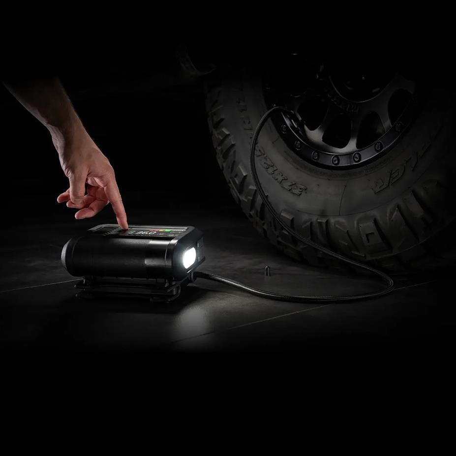 NOCONOCO AX65 12V Lityum 2000Amp Akıllı Akü Takviye + Pompa + Powerbank + Led LambaAX65