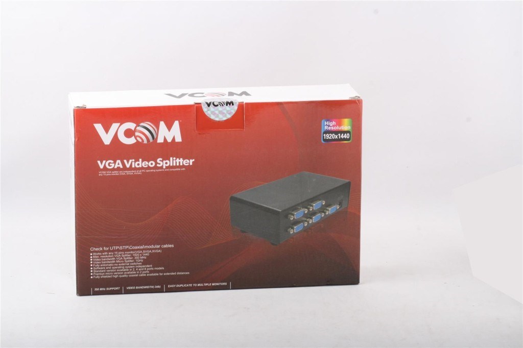 VCOMVcom DD138 1-8 Port 350MHZ Metal Vga Splitter4895182248670