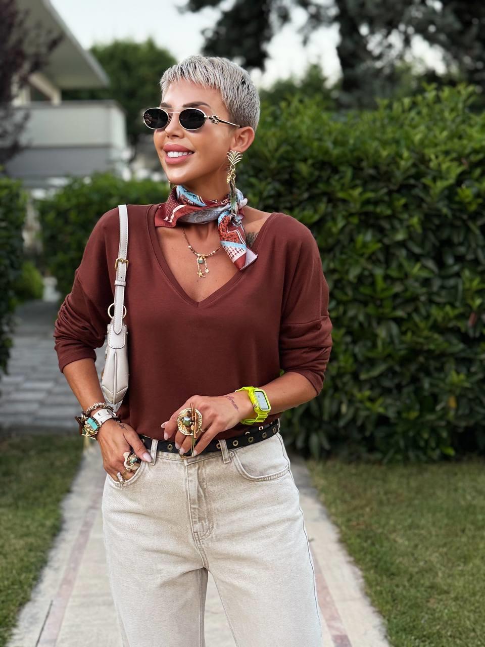 ACI KAHVE S.STUDIO DERİN V YAKA PREMIUM BLUZ 